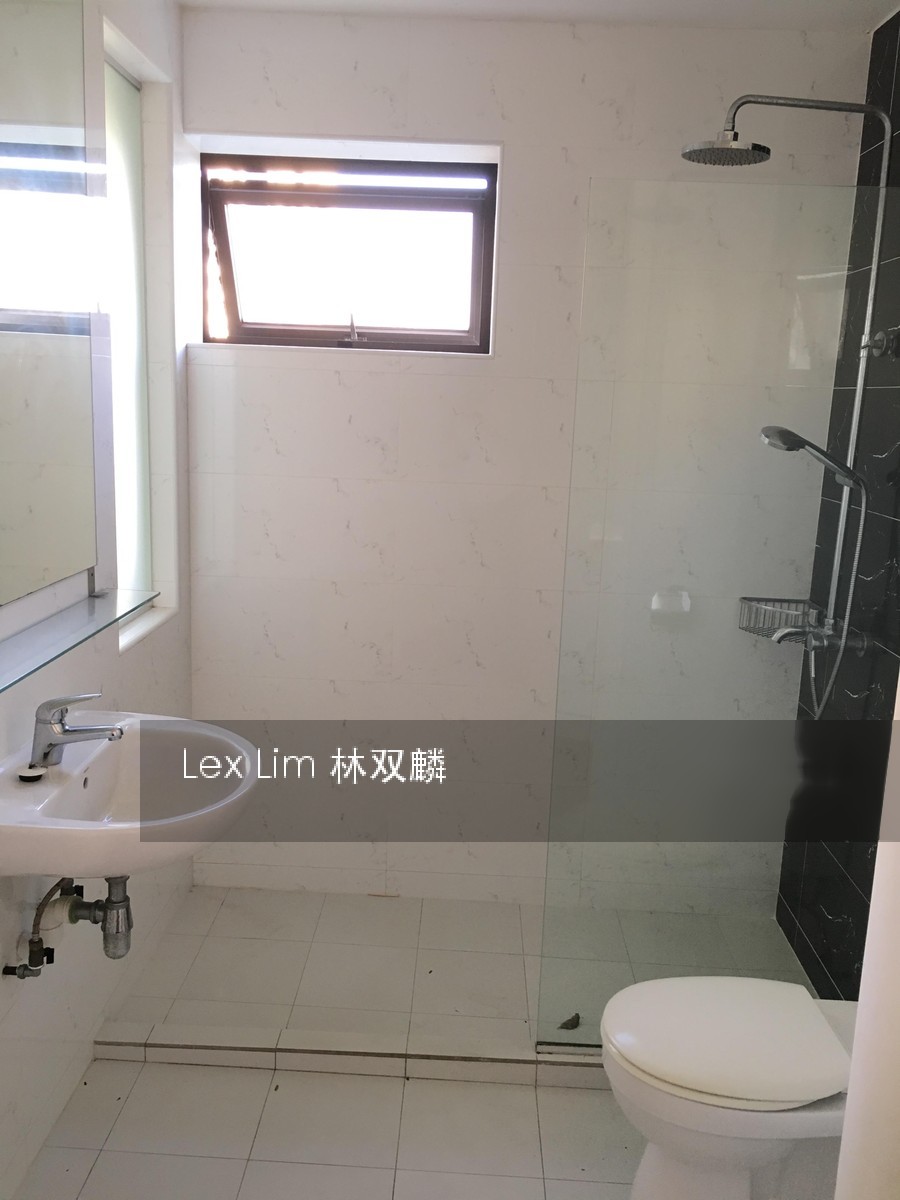 Bayshore Park (D16), Condominium #132429542